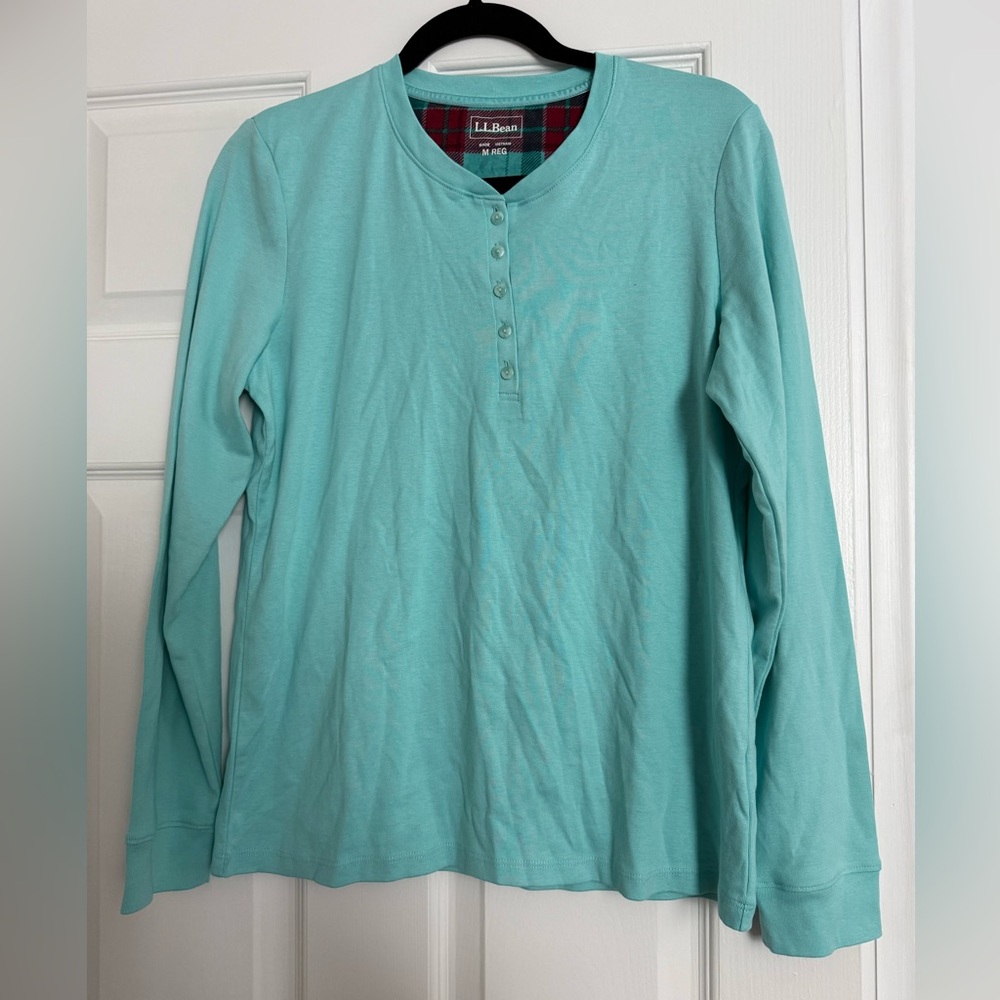 L.L. Bean Aqua Button-Up Top